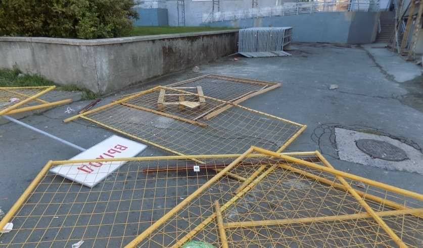 Во время протестов в Пинске 9-10 августа пострадали более 50 милиционеров. Фото из материалов уголовного дела. Источник: БелТА