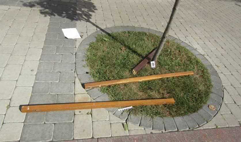 Во время протестов в Пинске 9-10 августа пострадали более 50 милиционеров. Фото из материалов уголовного дела. Источник: БелТА