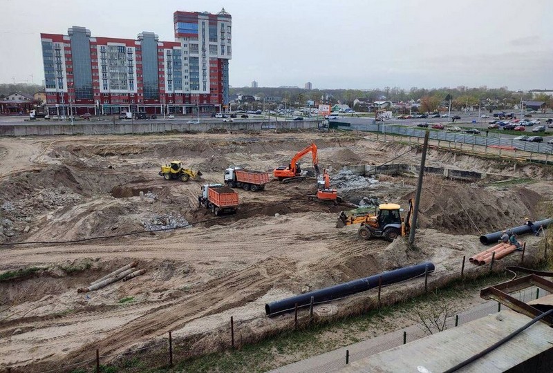 Начало строительства ТРЦ на Московской в Бресте. Фото: «Сигмаполюс»