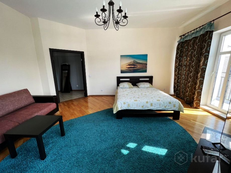 Самая дорогая двухкомнатная квартира в Бресте на майские праздники. Фото: kufar.by.