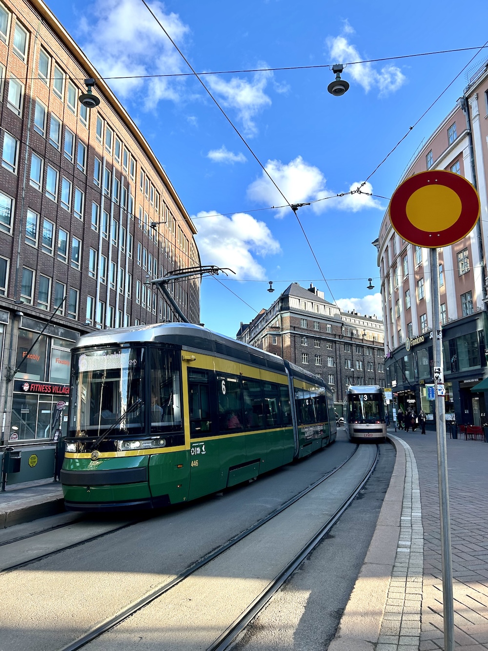 Трамваи в Хельсинки (Финляндия).