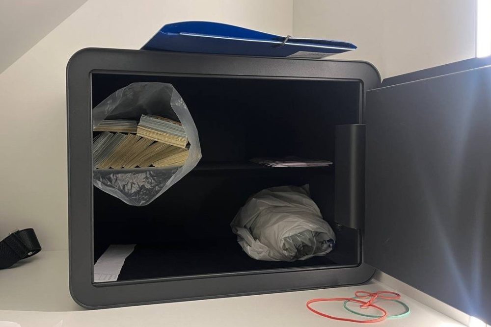 Деньги в сейве. Фото: КГК