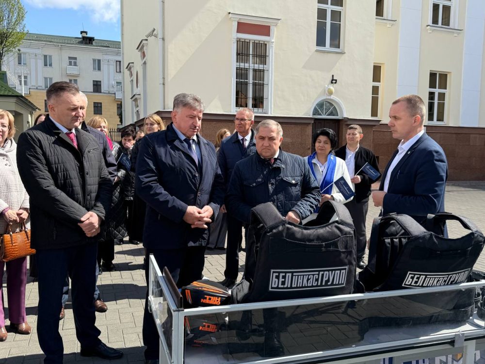 Во время открытия нового пункта обмена валют в центре Бреста