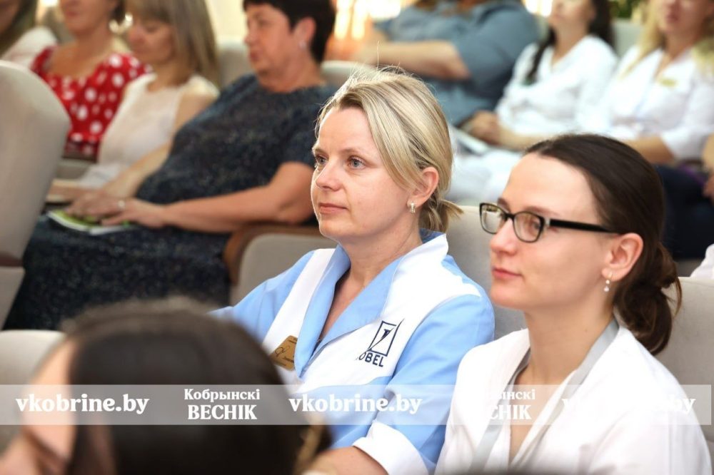 В Кобринской ЦРБ появились новые молодые специалисты