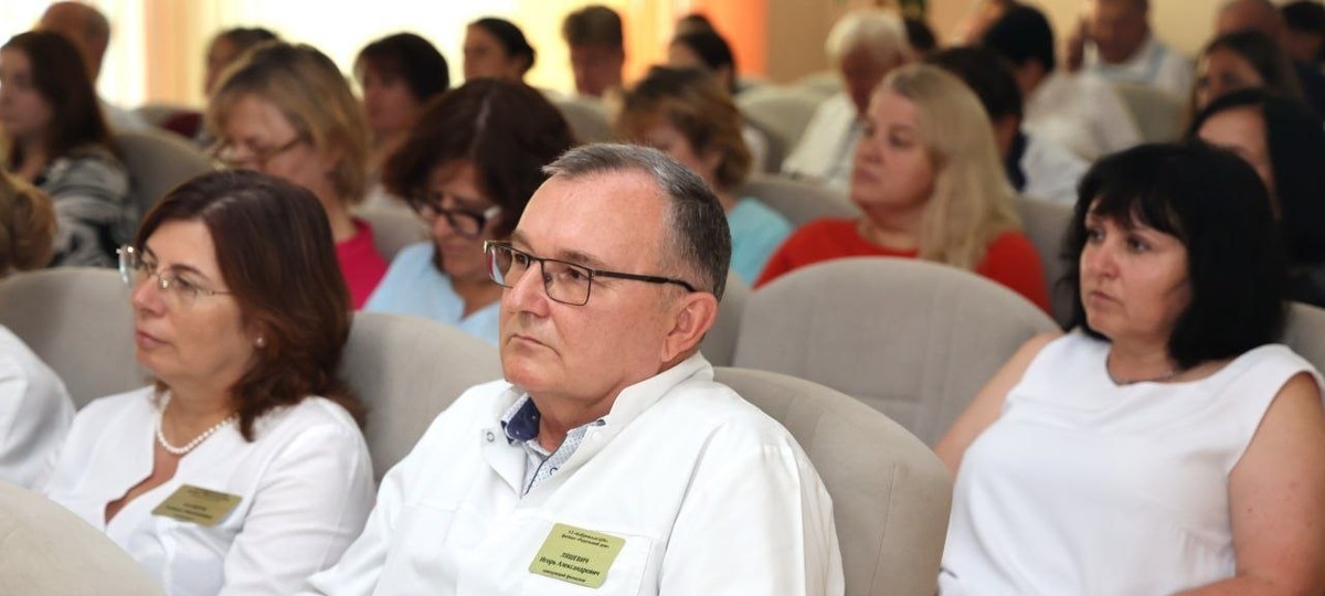 В Кобринской ЦРБ появились новые молодые специалисты